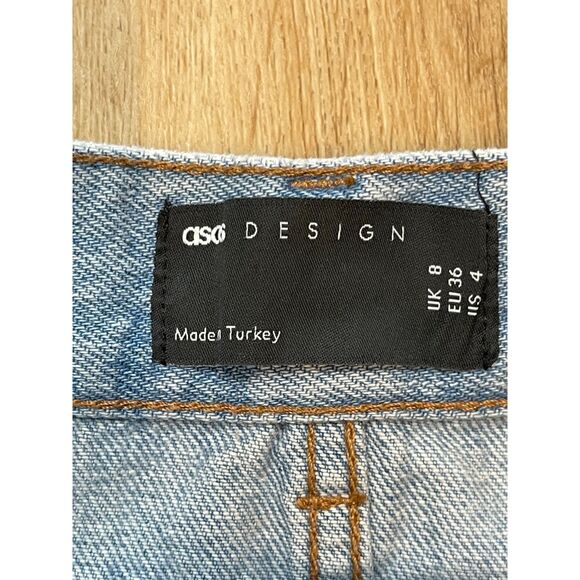 ASOS Light Wash Denim Button-Front Mini Skirt – Size US 4 NWOT - Picture 3 of 5